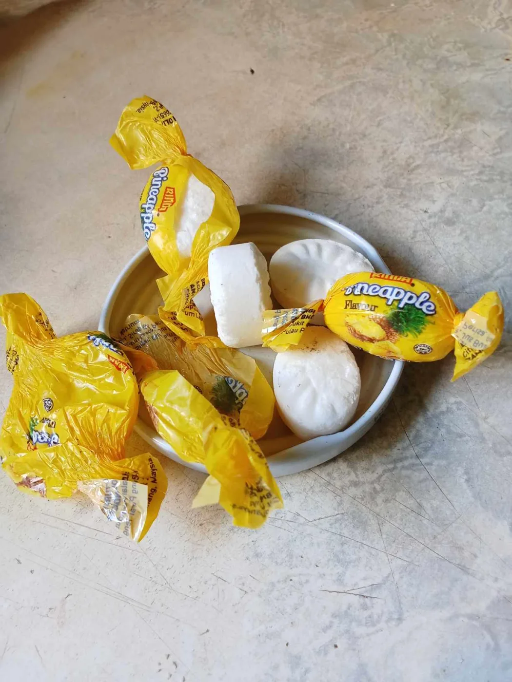 Organización benéfica neozelandesa, sin saberlo, reparte caramelos con metanfetamina a personas sin hogar